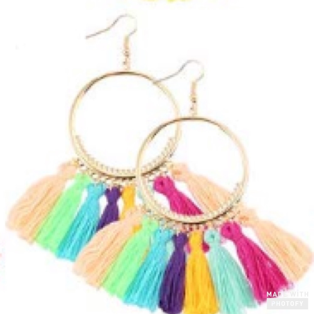 Multi color fringe hoops